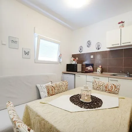 Main Street Apartment Zadar
